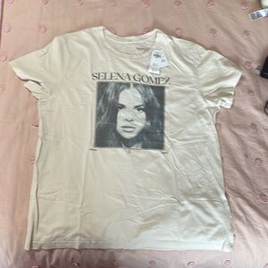 Selena Gomez T shirt